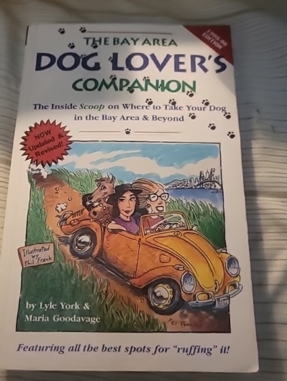 Dog Lover's Companion - Guidebook for Bay Area Dog Owners - White